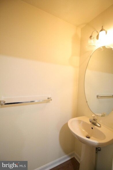 Foto del edificio - 4158 Brown Bark Cir