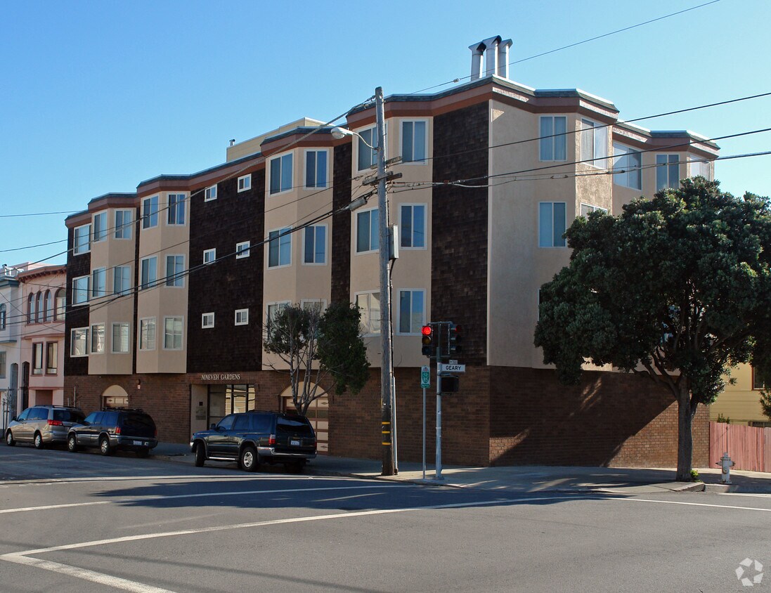 Foto del edificio - 490 34th Ave