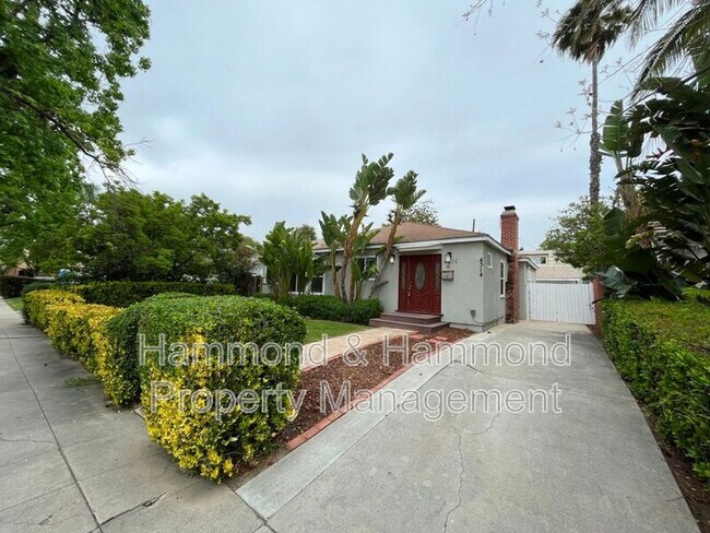 Building Photo - 4316 Greenbush Ave