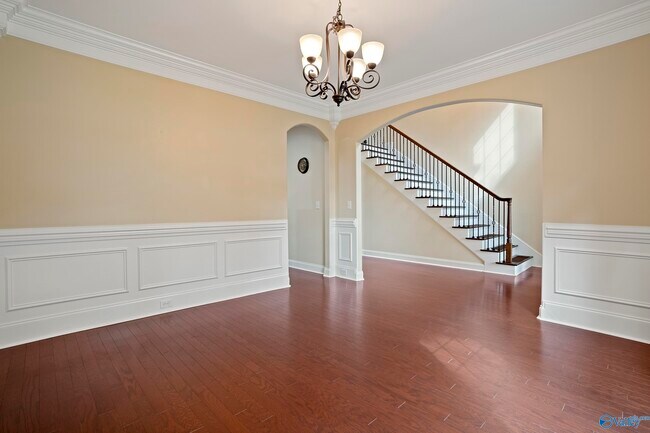 Building Photo - 293 Big Oak Ln