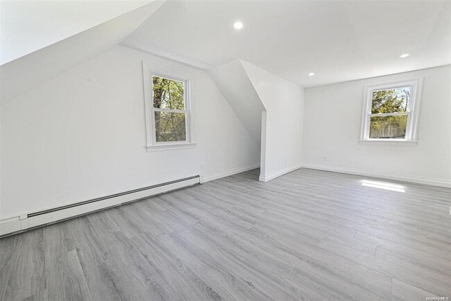 Building Photo - 10 Brompton Pl