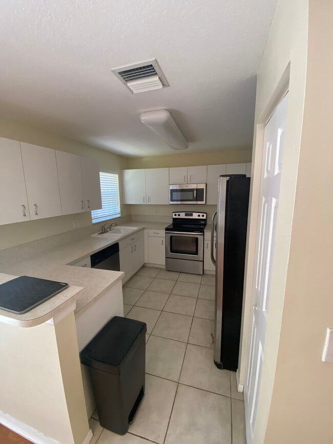 Foto del edificio - 2198 NW 171st Terrace