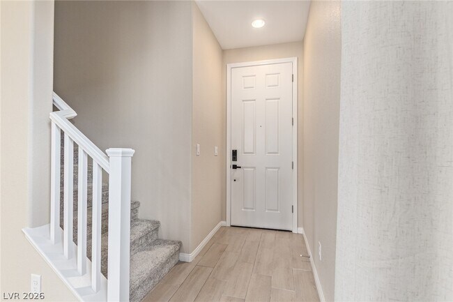 Building Photo - 10212 Starlit Cyn Ct