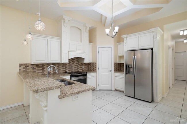 Foto del edificio - 3720 Yellowhammer Ave