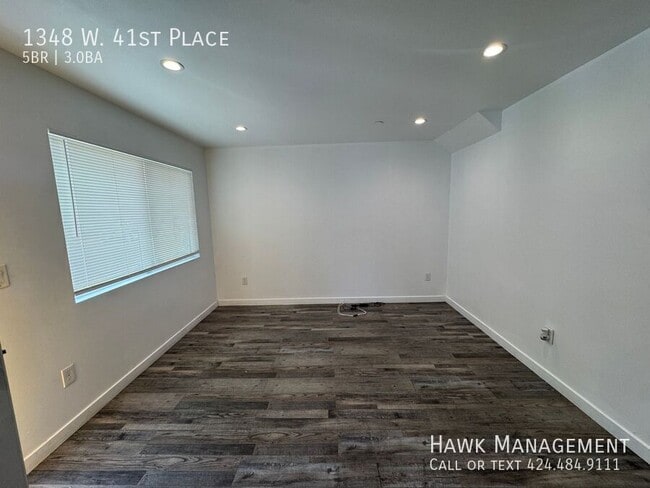 Building Photo - 1348 W 41st Pl
