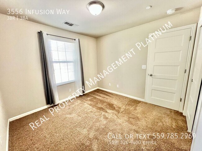 Foto del edificio - 3556 Infusion Way