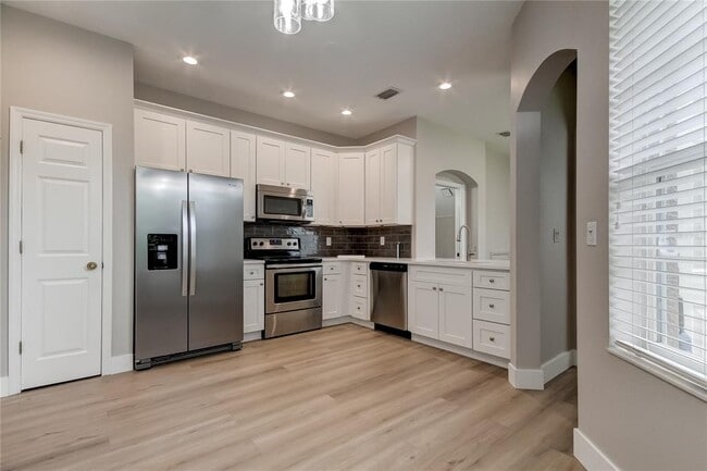 Building Photo - 11068 Windsor Pl Cir