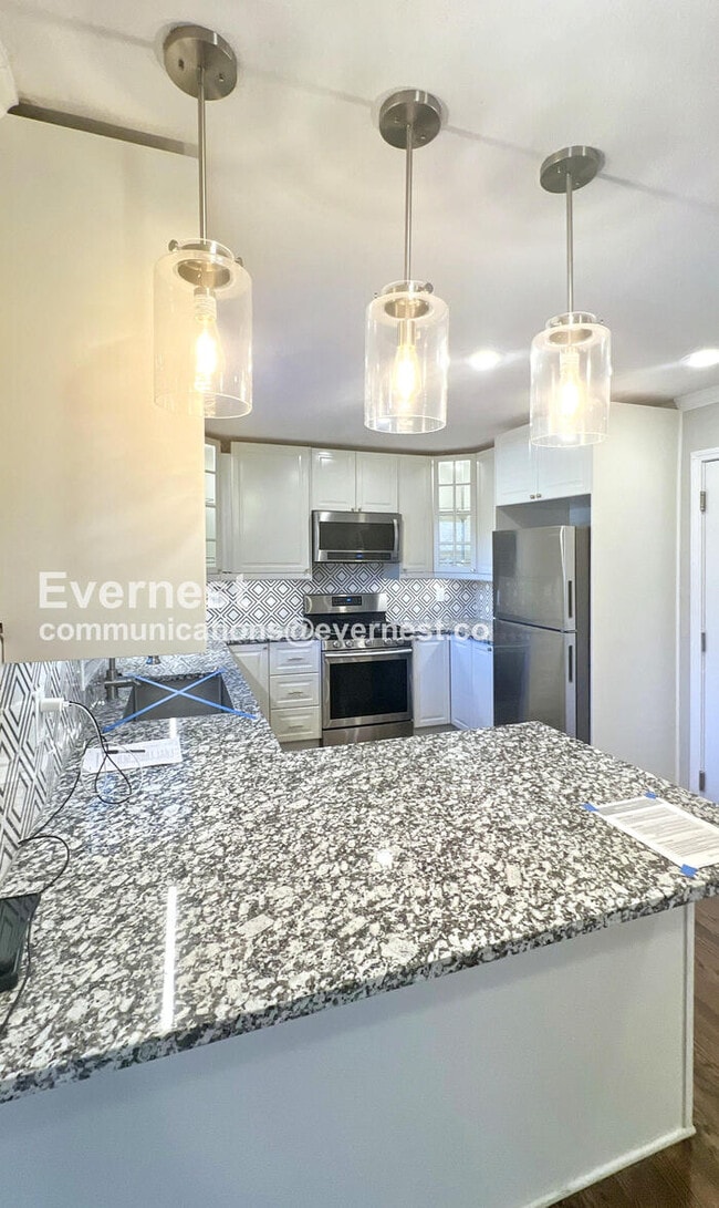 Building Photo - 7624 Nall Ave