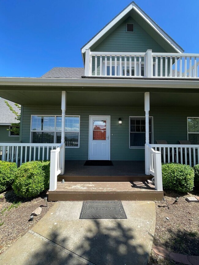 Foto del edificio - Beautiful 3 bed 2 bath - pets allowed! ***...