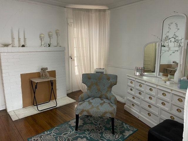 Dining Area - 6918 Willoughby Ave