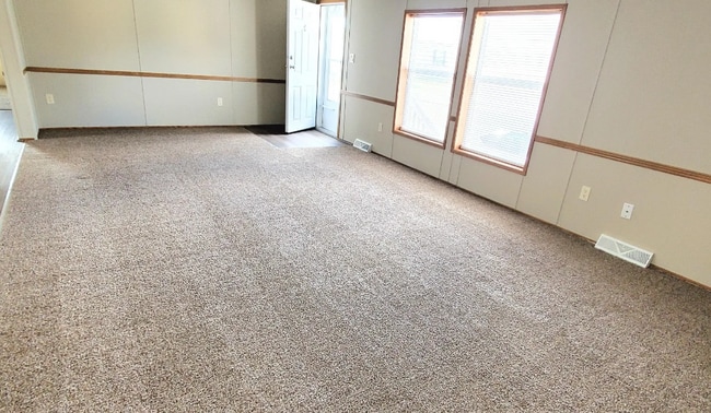 Building Photo - 9486 Lighthouse Dr