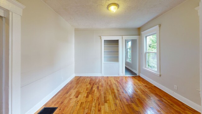 Photo - 10 Salem St Apartment