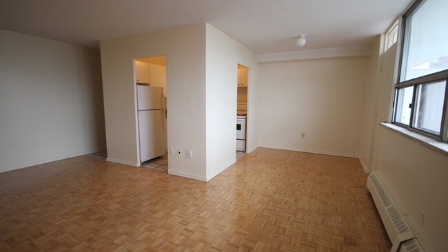 Building Photo - Westdale Apartments