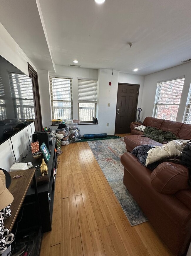 Foto del edificio - 724 S 20th St