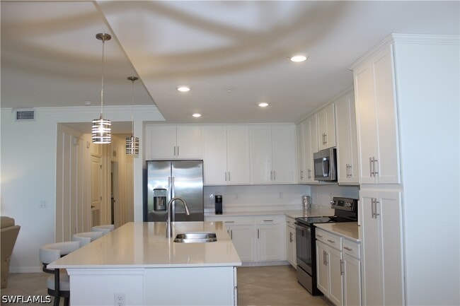 Foto del edificio - 5715 Double Eagle Cir
