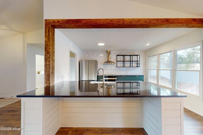 Foto del edificio - 1245 Monticello Dr