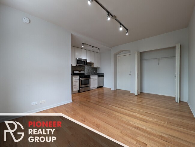 Foto del edificio - 2832 W Palmer St