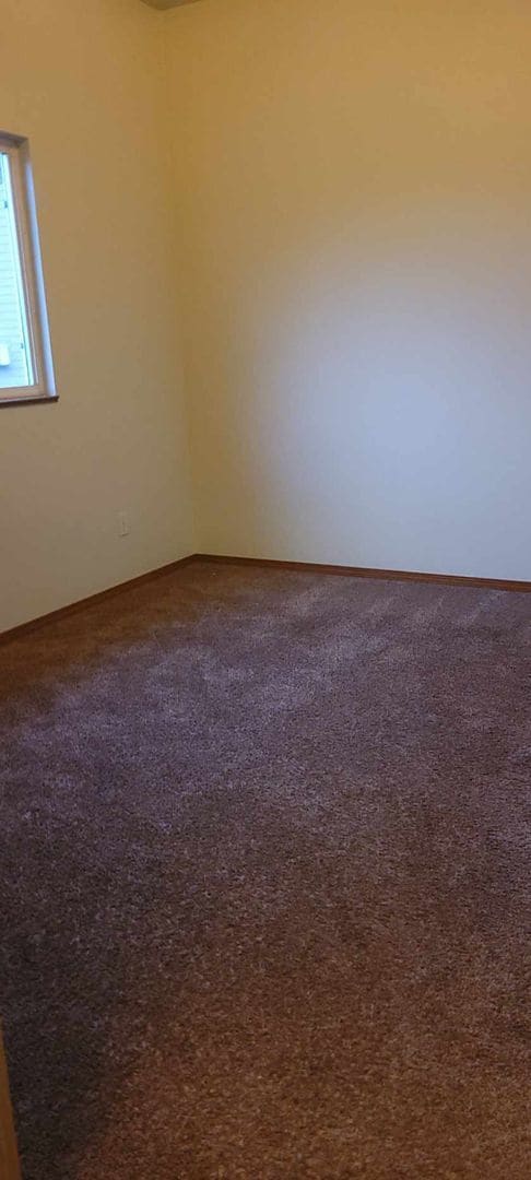 Building Photo - 145 N 13th St