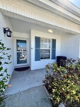 Building Photo - 3004 Wainwright Ct