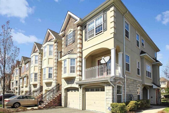 Building Photo - 57 Mallard Pl
