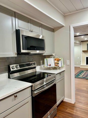 Foto del edificio - 6442 Brookmead Cir