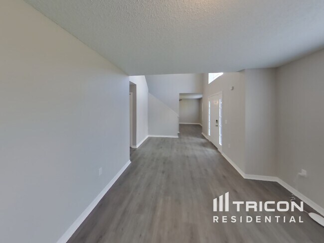 Foto del edificio - 13085 Siam Dr
