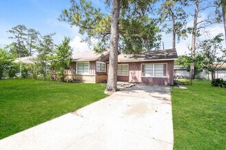 Building Photo - 11235 Lemond Dr