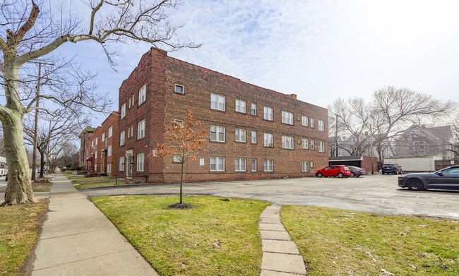 Building Photo - 2660 Mayfield Rd