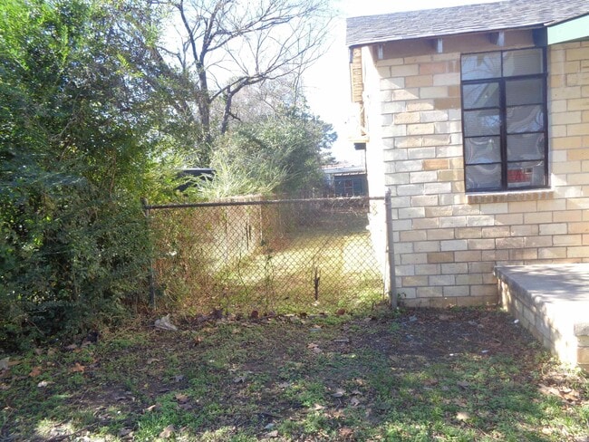 Foto del edificio - 2514 Johnson St