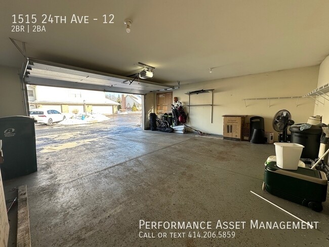 Building Photo - 1515 24th Ave