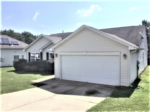 Primary Photo - 218 Bellport Drive