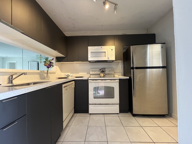 Foto del edificio - 3399 Foxcroft Rd
