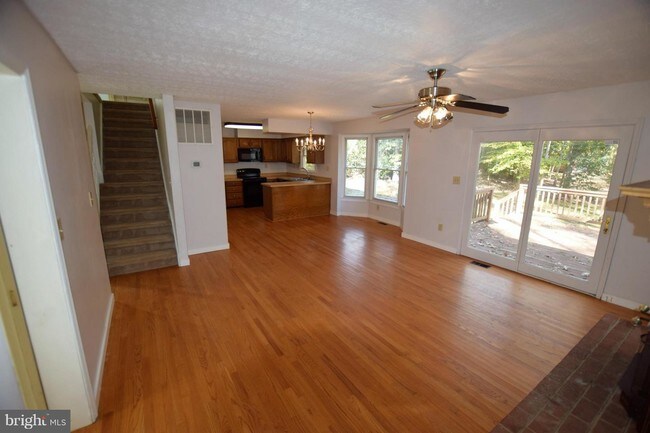 Building Photo - 3015 Cruiser Dr