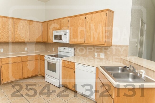 Building Photo - 208 Dale Earnhardt Dr