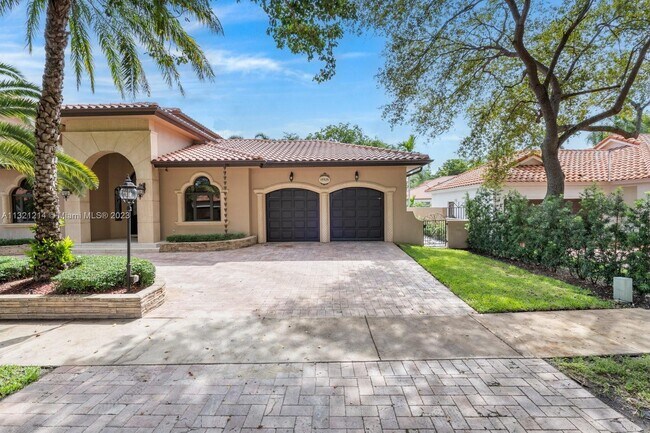 Foto del edificio - 15525 NW 83rd Ct