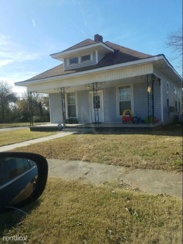 Primary Photo - 3 br, 1 bath House - 133 belmont drdr