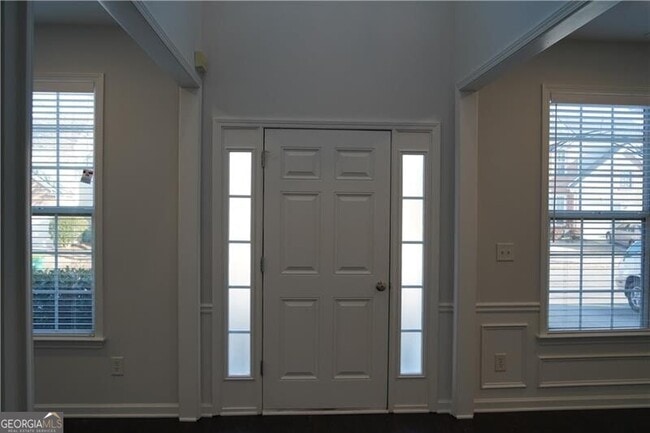 Building Photo - 151 Towey Trail