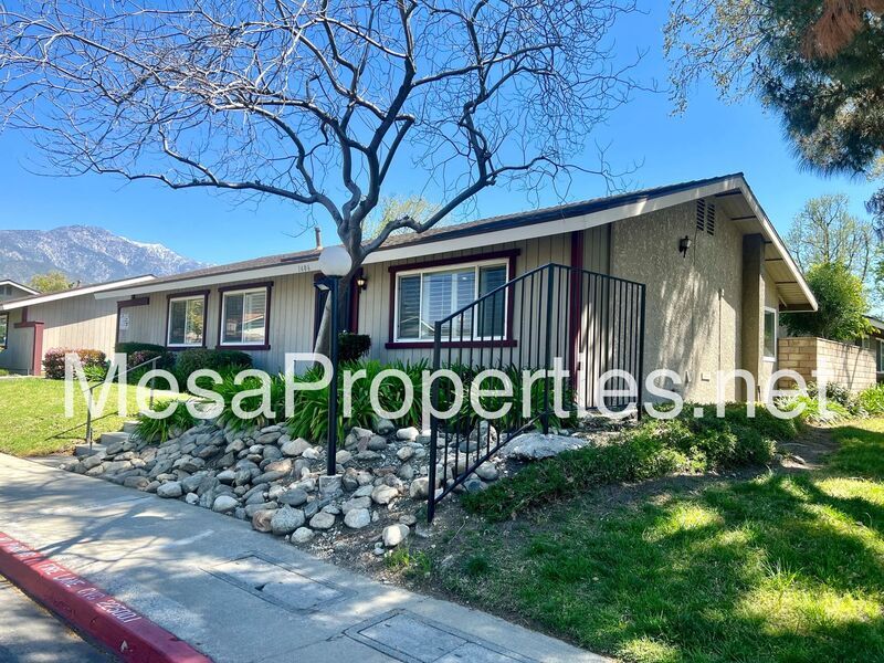 Primary Photo - 1606 Carmel Cir W