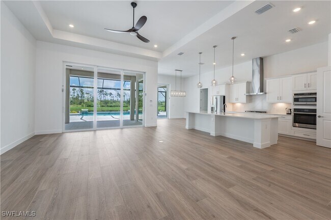 Foto del edificio - 17323 Blue Sapphire Dr