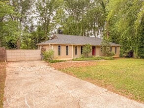 Building Photo - 309 Verner Dr