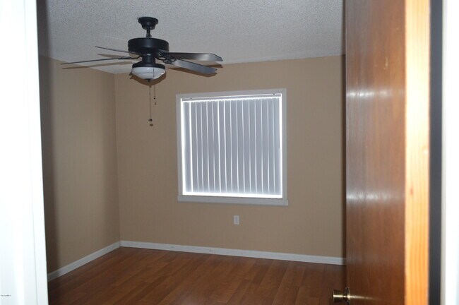 Foto del edificio - 101 Summer Pl