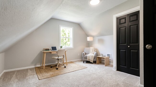 Foto del edificio - 216 E 33rd St