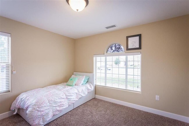 Foto del edificio - 4 br, 2 bath House - 1400 Sorrento Dr (187)