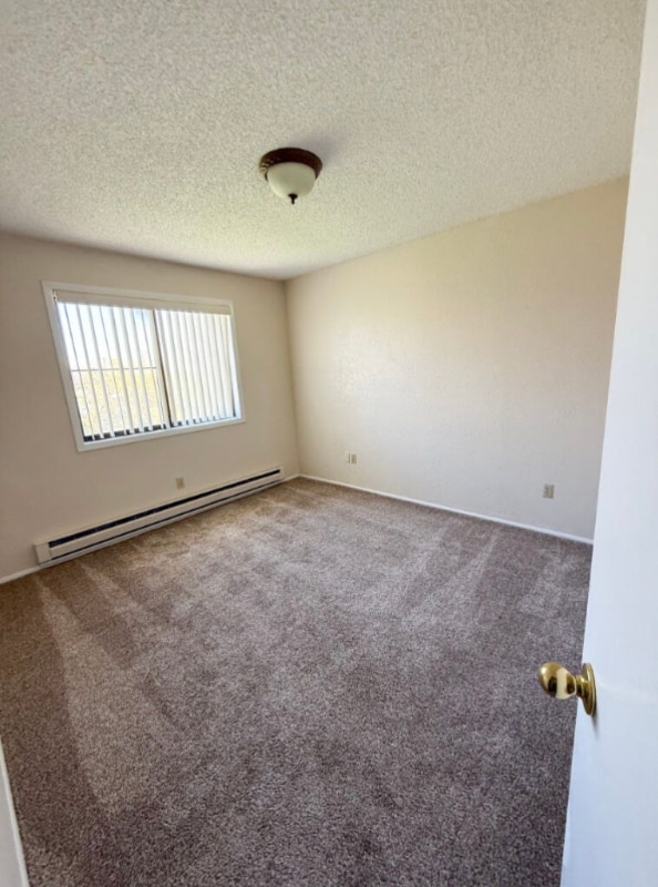 Foto del edificio - 1411 Sourdough Ln