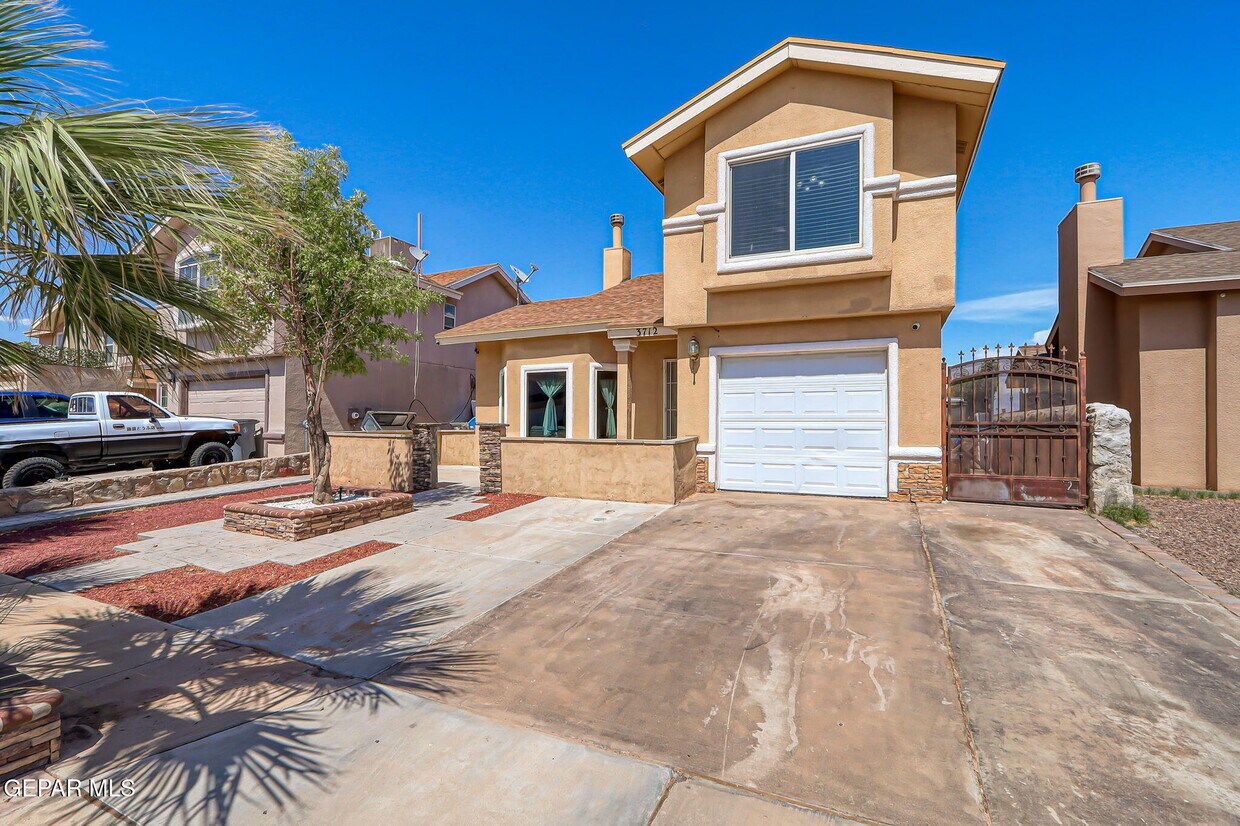 Foto principal - 3712 La Cuesta Dr