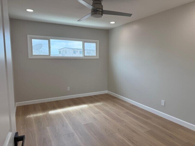 Foto del edificio - 4957 Jumano Ave