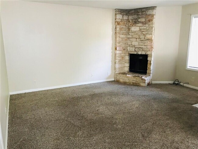 Building Photo - 2303 Cedrick Cove