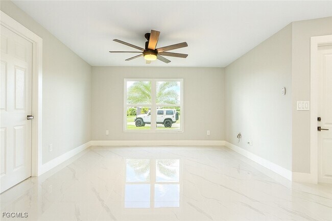 Foto del edificio - 2210 SE 27th Terrace