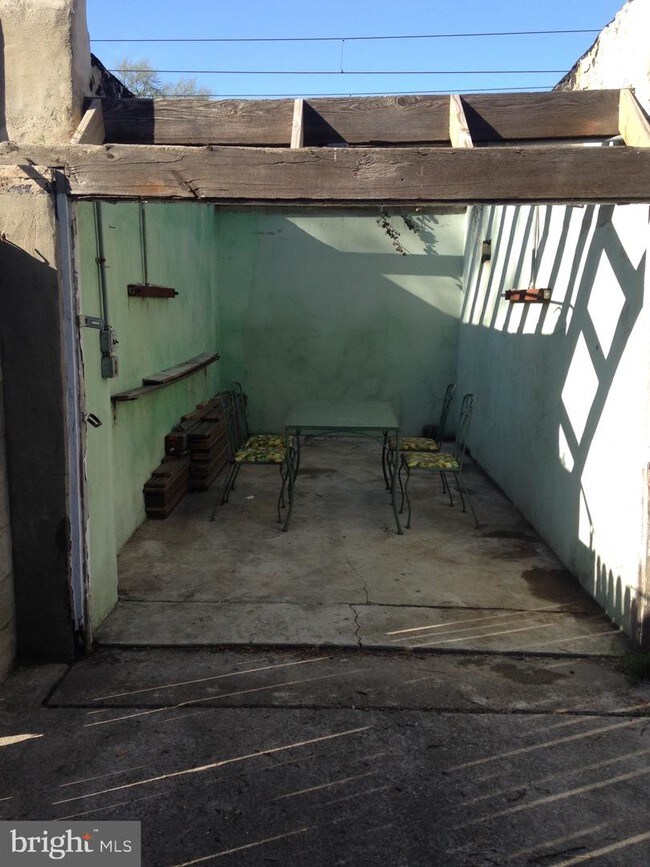 Building Photo - 3527 Indian Queen Ln