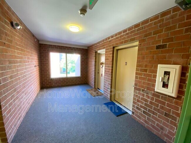 Building Photo - 3800 Meghan Dr